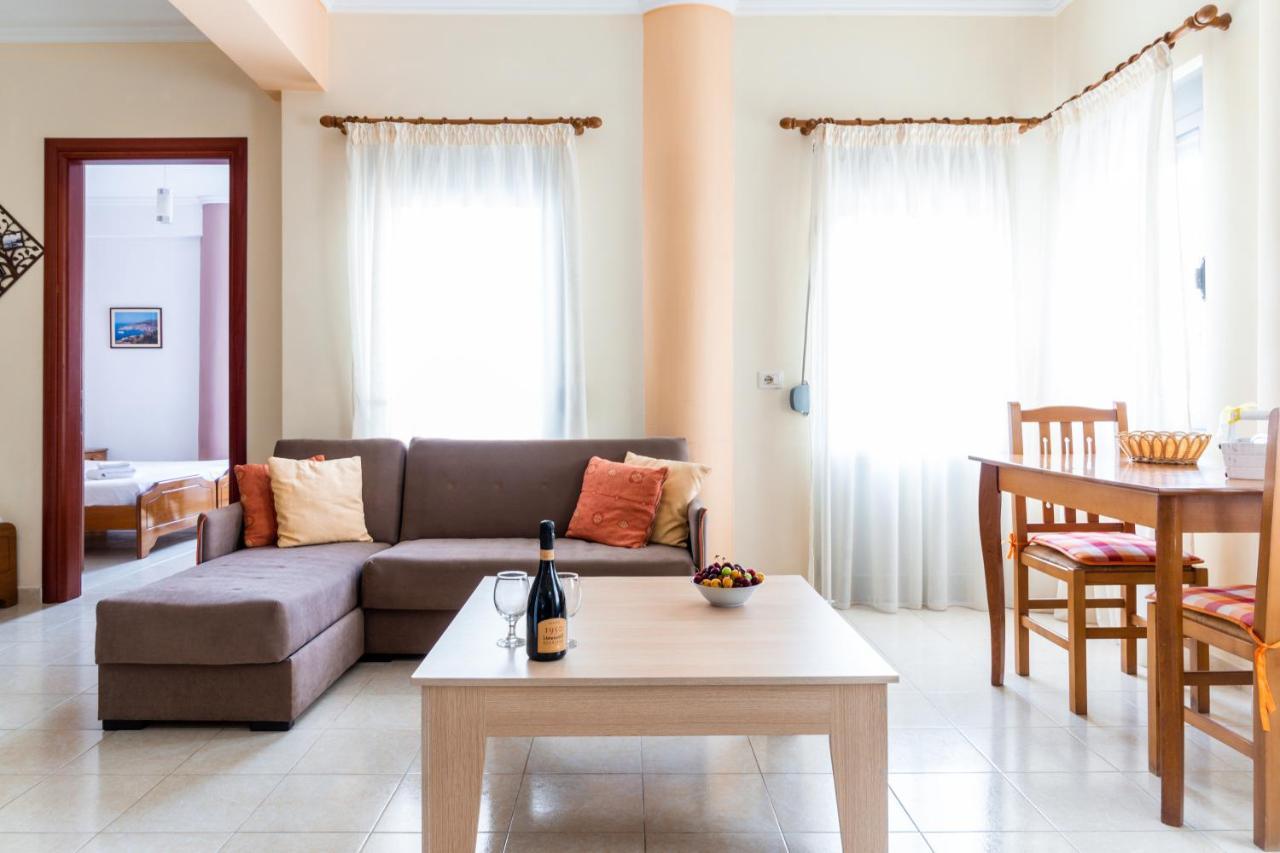 Work-Friendly Central Apartments, Saranda Extérieur photo