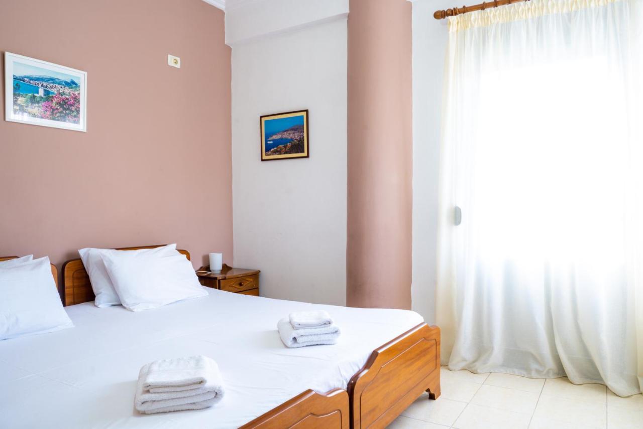 Work-Friendly Central Apartments, Saranda Extérieur photo